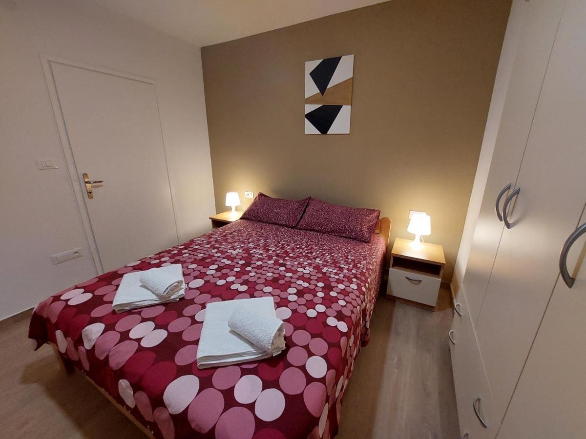 Apartment Luisa Пореч Екстериор снимка