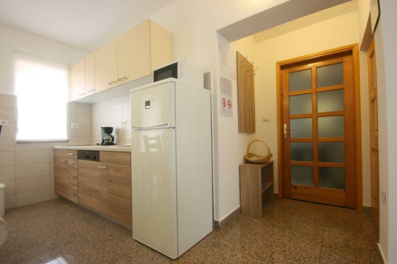 Apartment Luisa Пореч Екстериор снимка